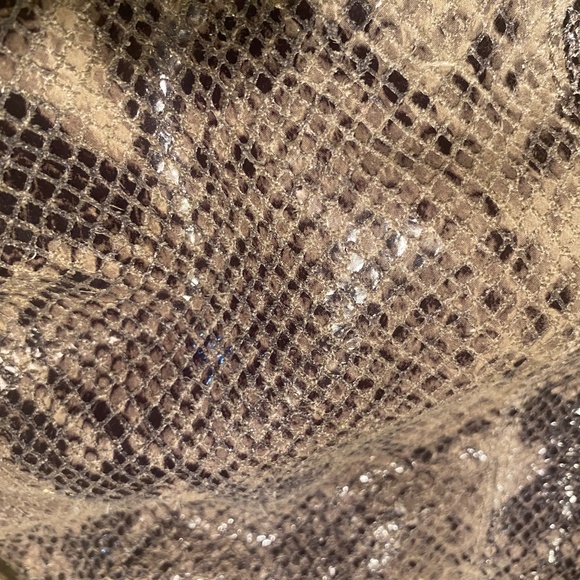 Michael Kors snake skin pocketbook - Picture 4 of 5